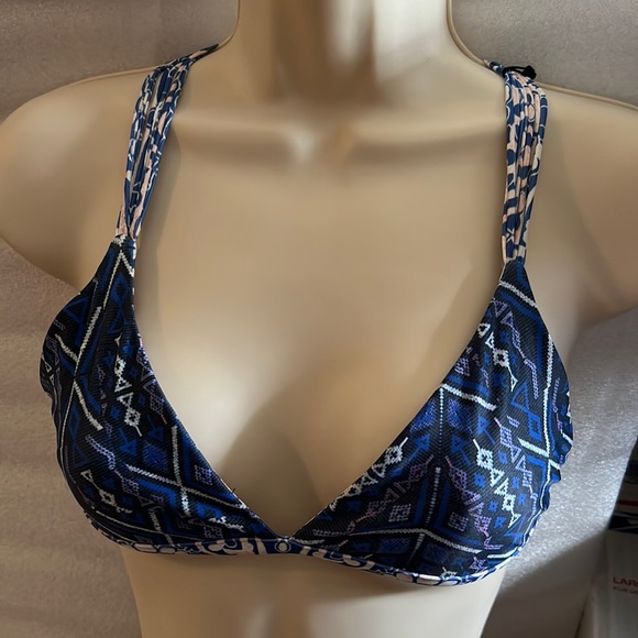 $25 - Gypsy 05 Sand Reversible triangle top - mix & match - side crochet - Picture 6 of 8